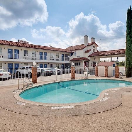 Americas Best Value Inn San Antonio Buitenkant foto